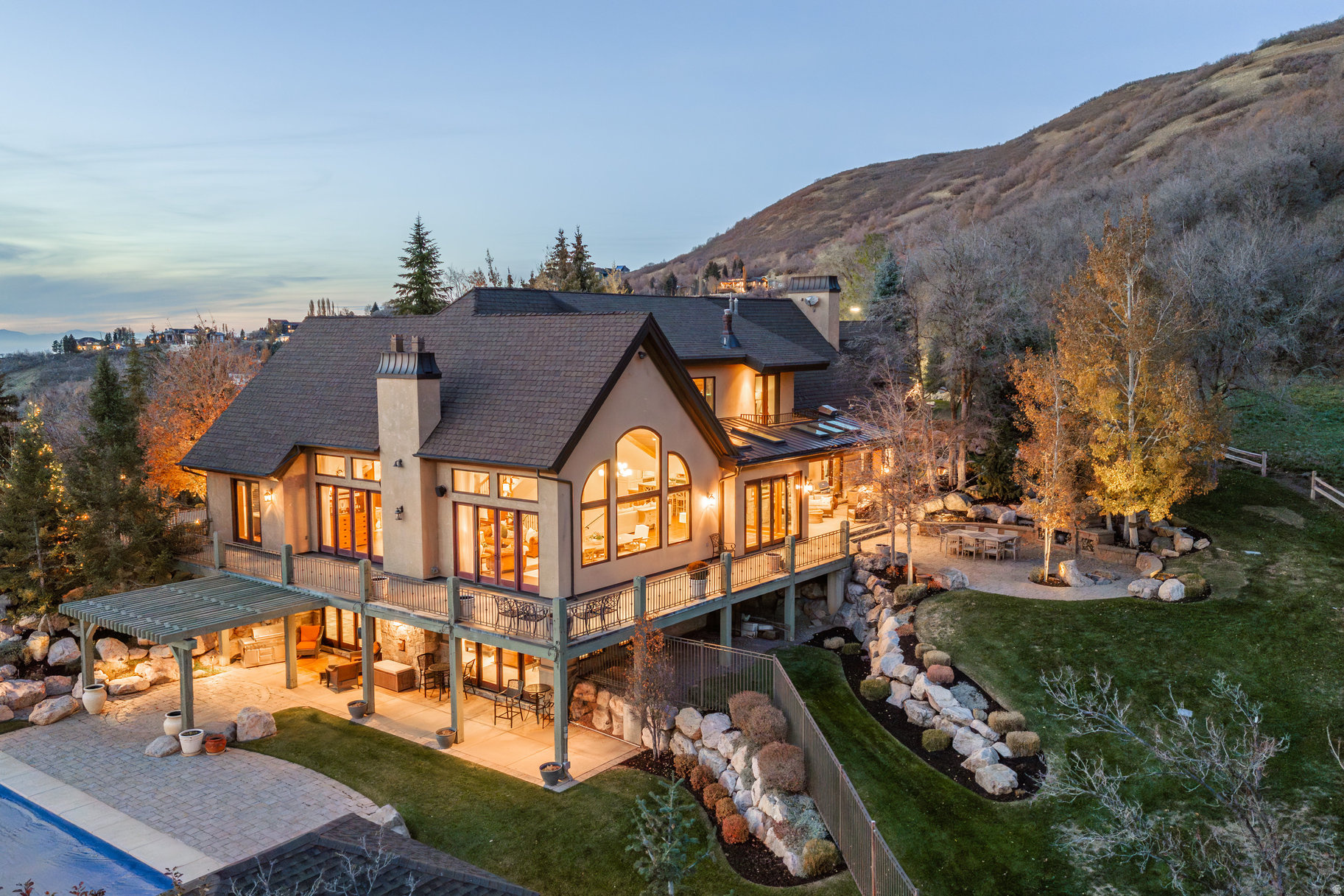 WINDSOR PARK - Residential