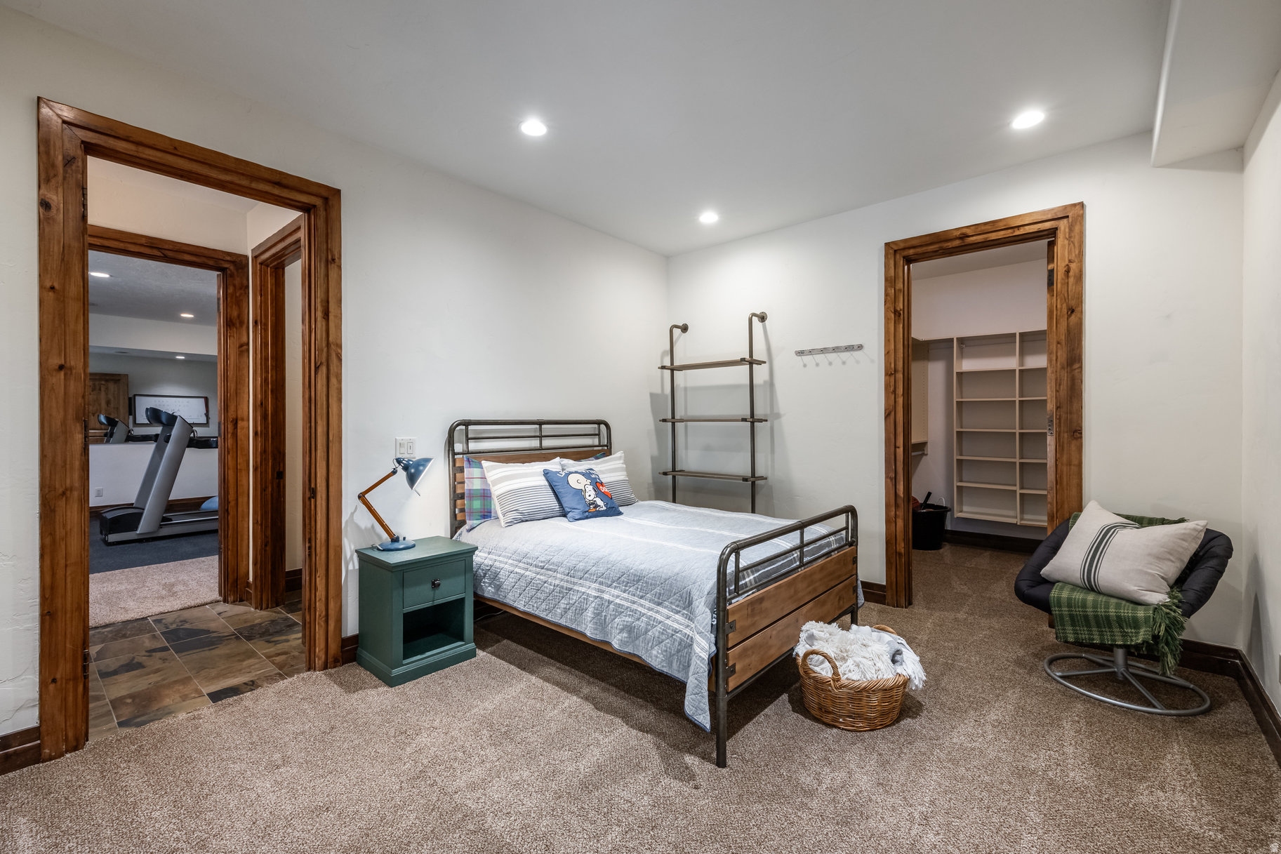 WINDSOR PARK - Residential