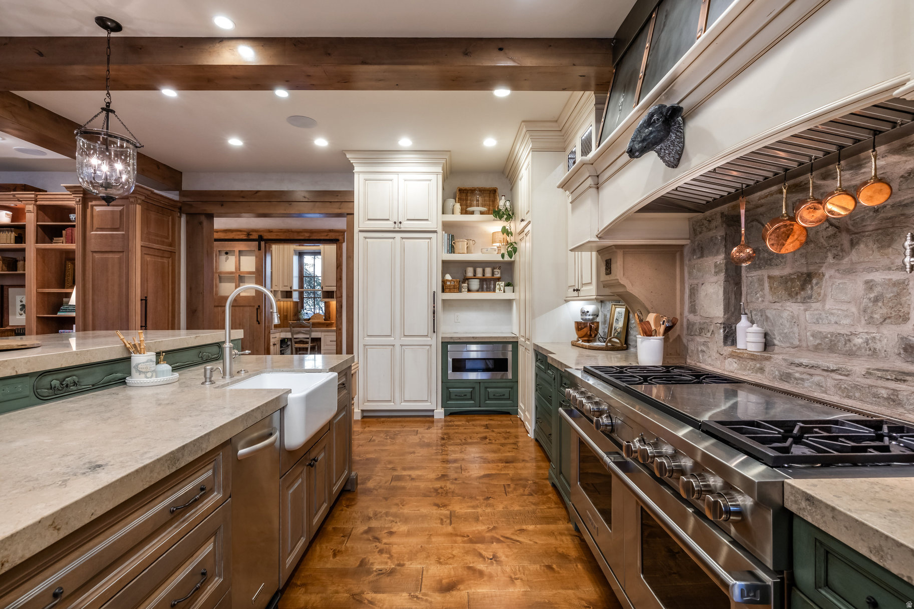 WINDSOR PARK - Residential