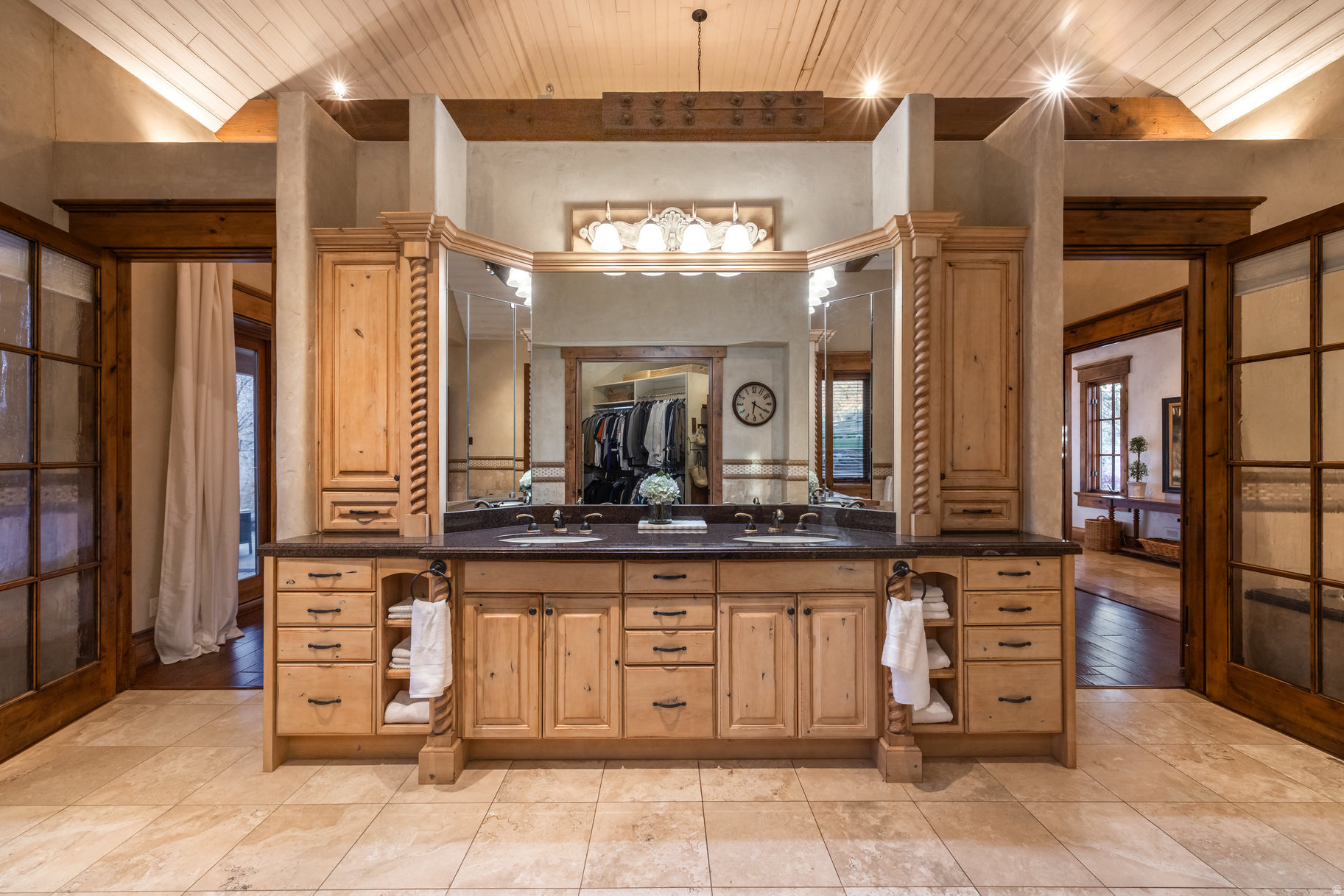 WINDSOR PARK - Residential