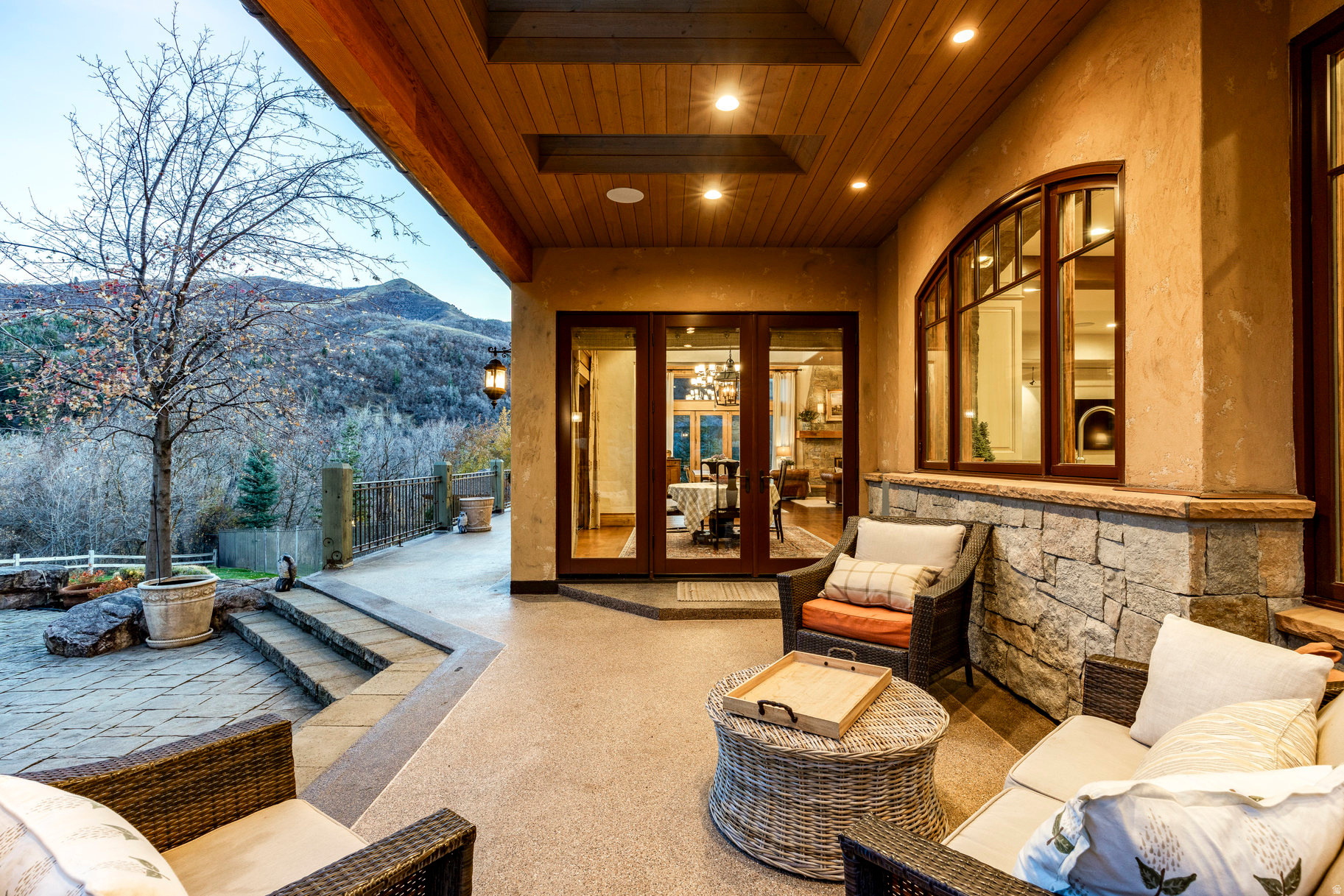 WINDSOR PARK - Residential