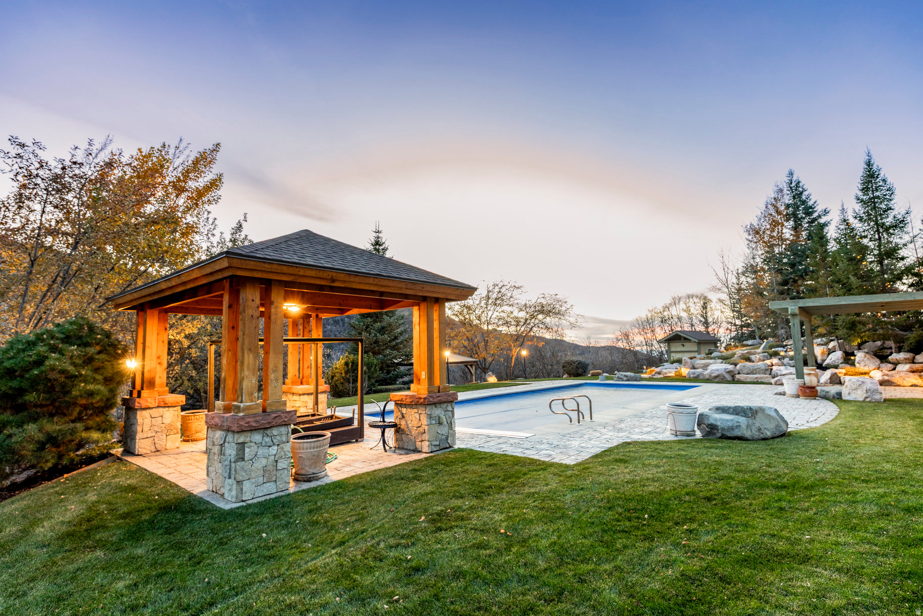 WINDSOR PARK - Residential