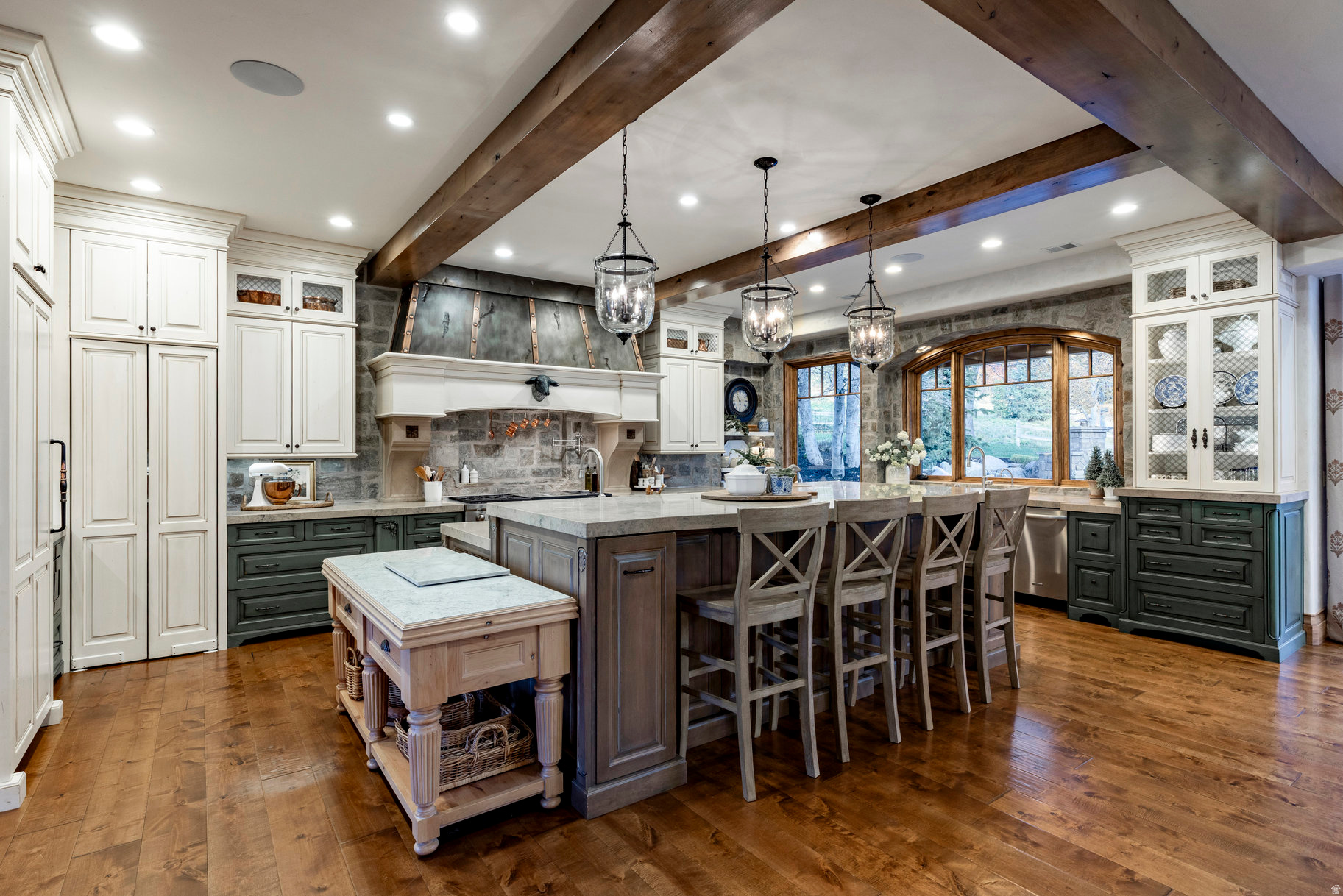 WINDSOR PARK - Residential