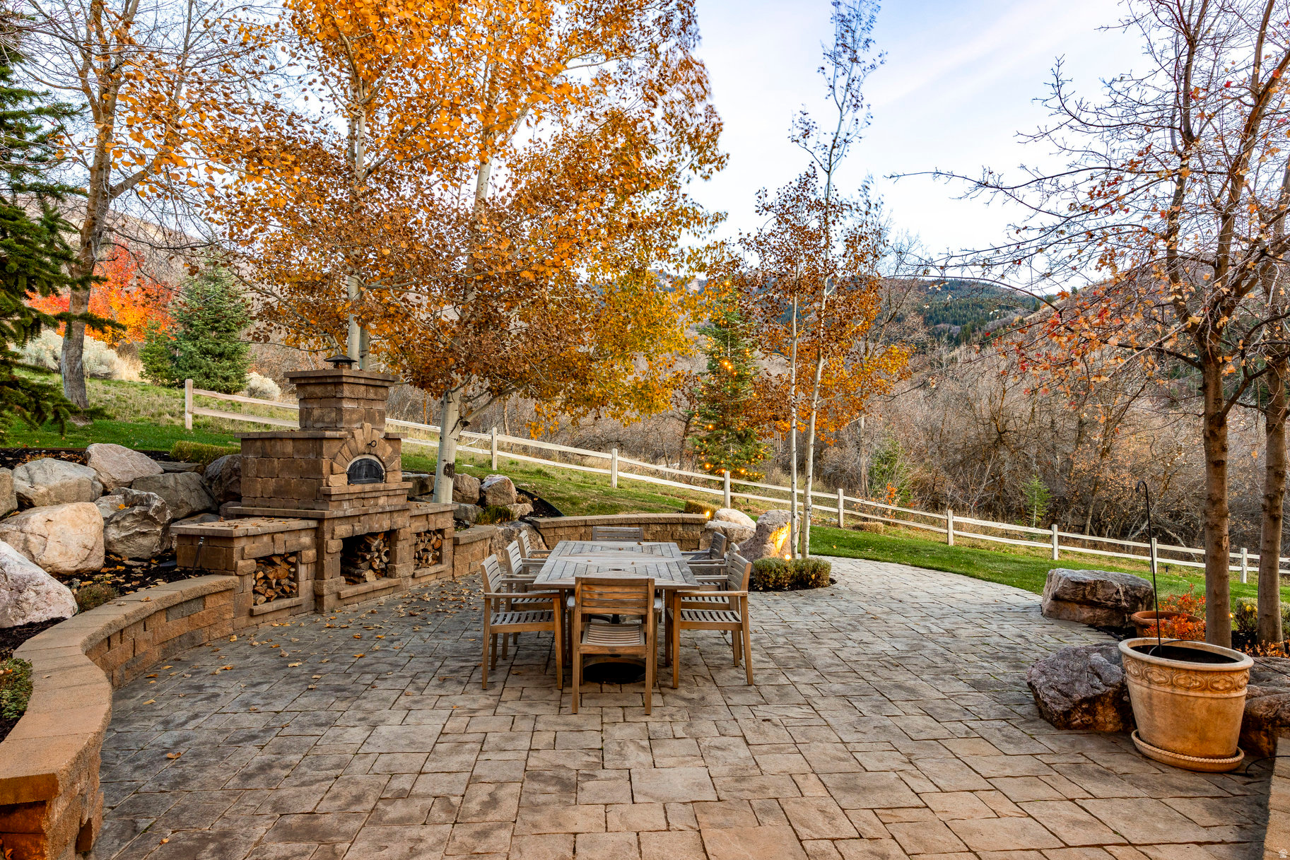 WINDSOR PARK - Residential