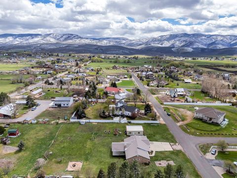 Tiny photo for 1549 S LOST COLT DR, Heber City, UT 84032 (MLS # 2148367)