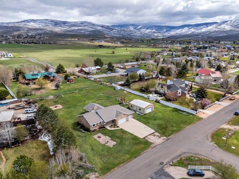 Tiny photo for 1549 S LOST COLT DR, Heber City, UT 84032 (MLS # 2148367)