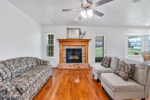 Tiny photo for 1549 S LOST COLT DR, Heber City, UT 84032 (MLS # 2148367)