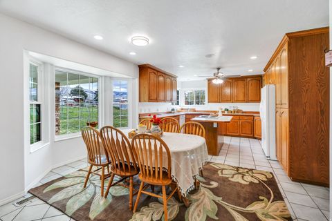 Tiny photo for 1549 S LOST COLT DR, Heber City, UT 84032 (MLS # 2148367)