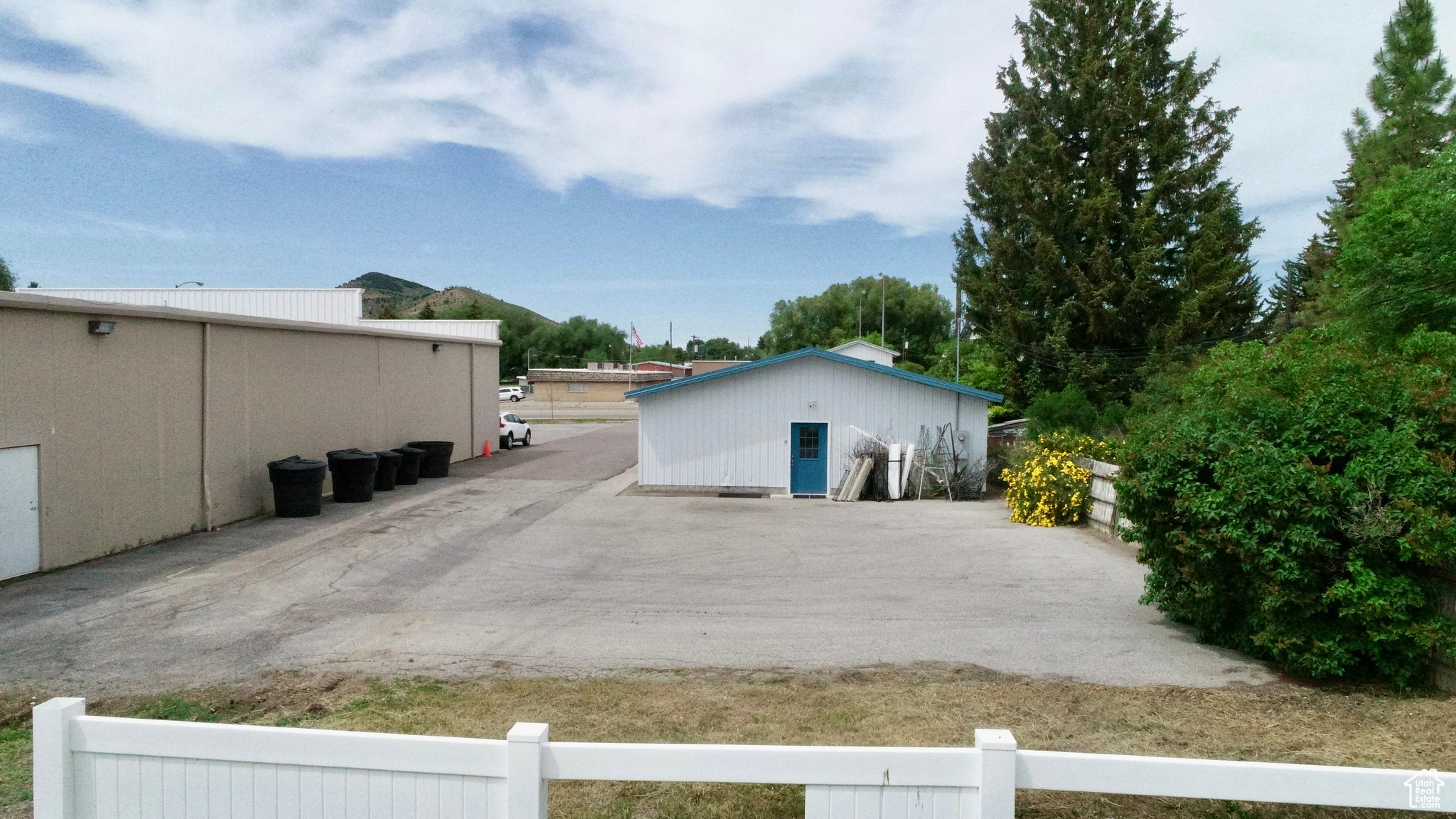 SODA CITY - Commercial Sale