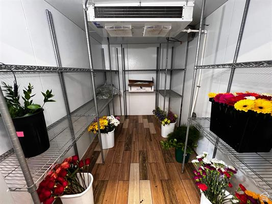 SODA CITY - Commercial Sale