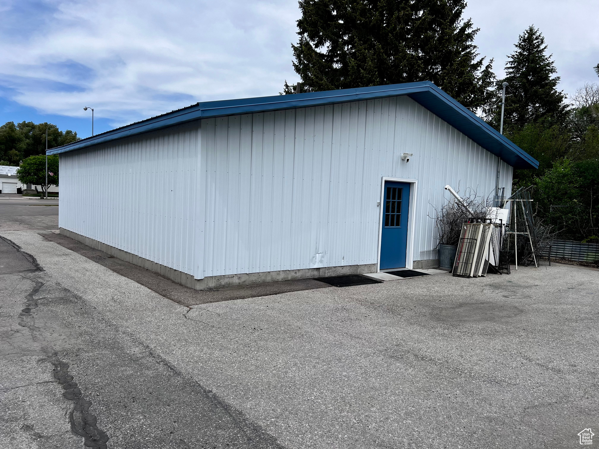 SODA CITY - Commercial Sale