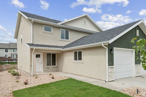 Tiny photo for 1615 N ANGEL ST W, Layton, UT 84041 (MLS # 2126501)