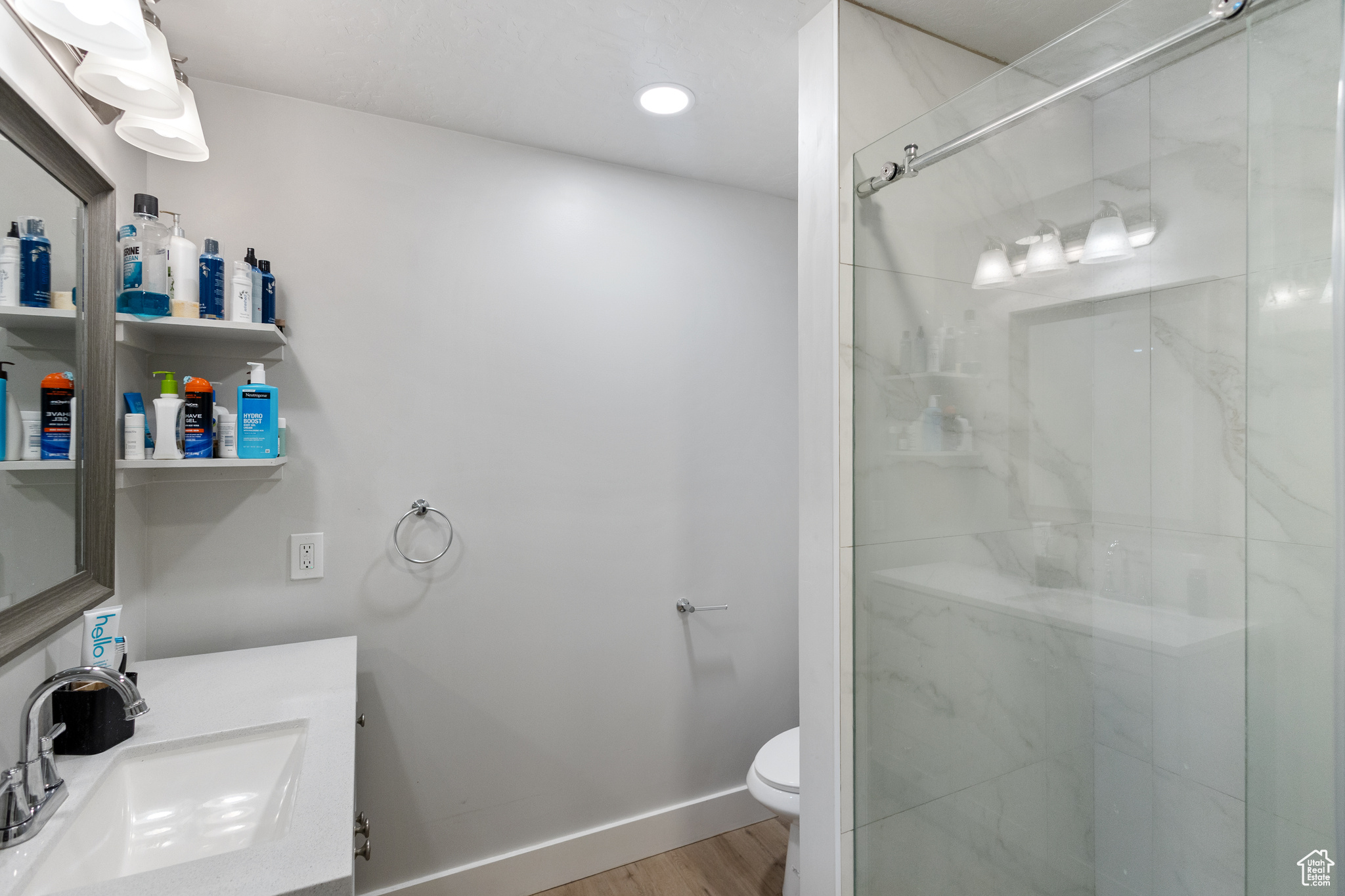 MOUNTAIN RIDGE - Residential