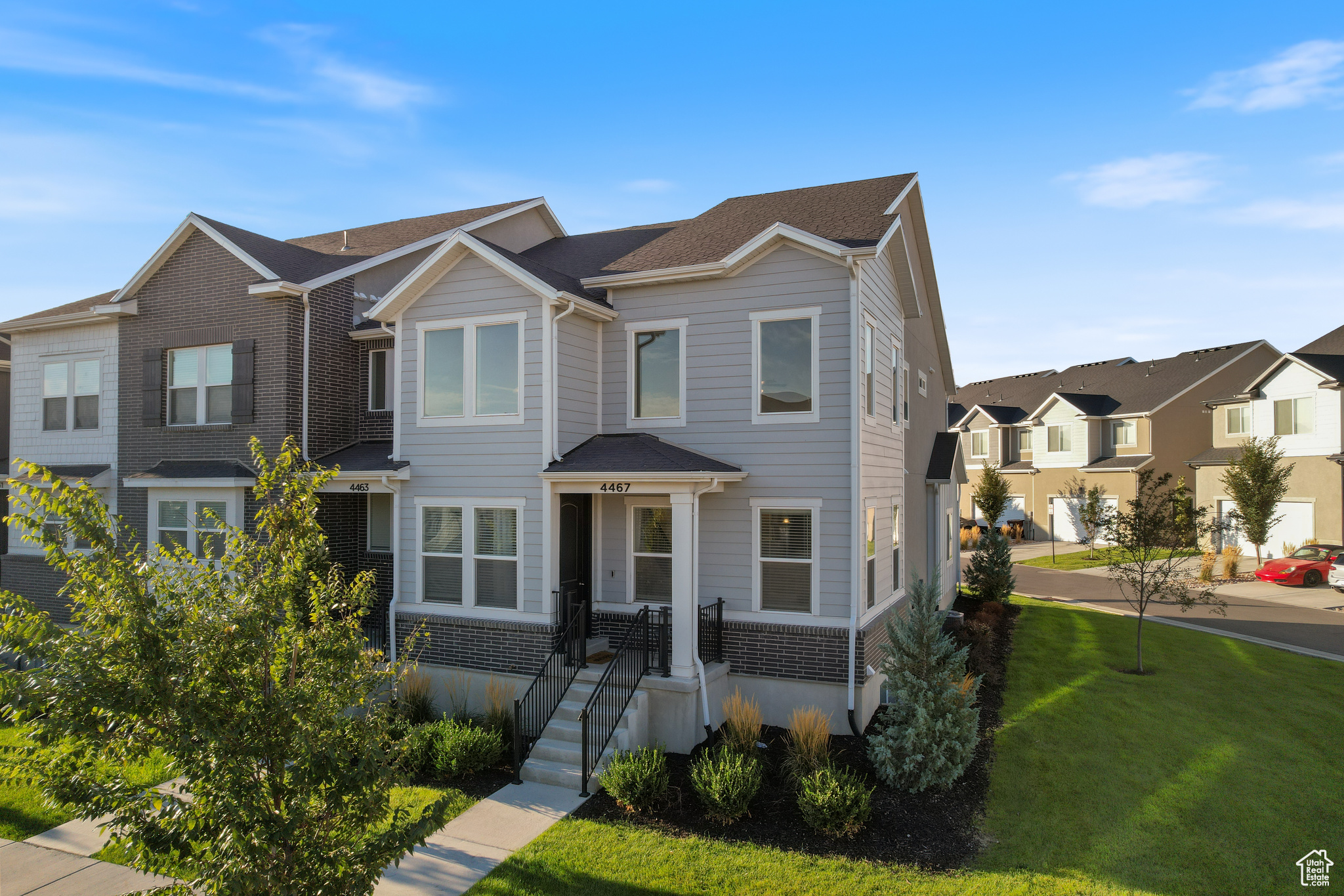 MOUNTAIN RIDGE - Residential