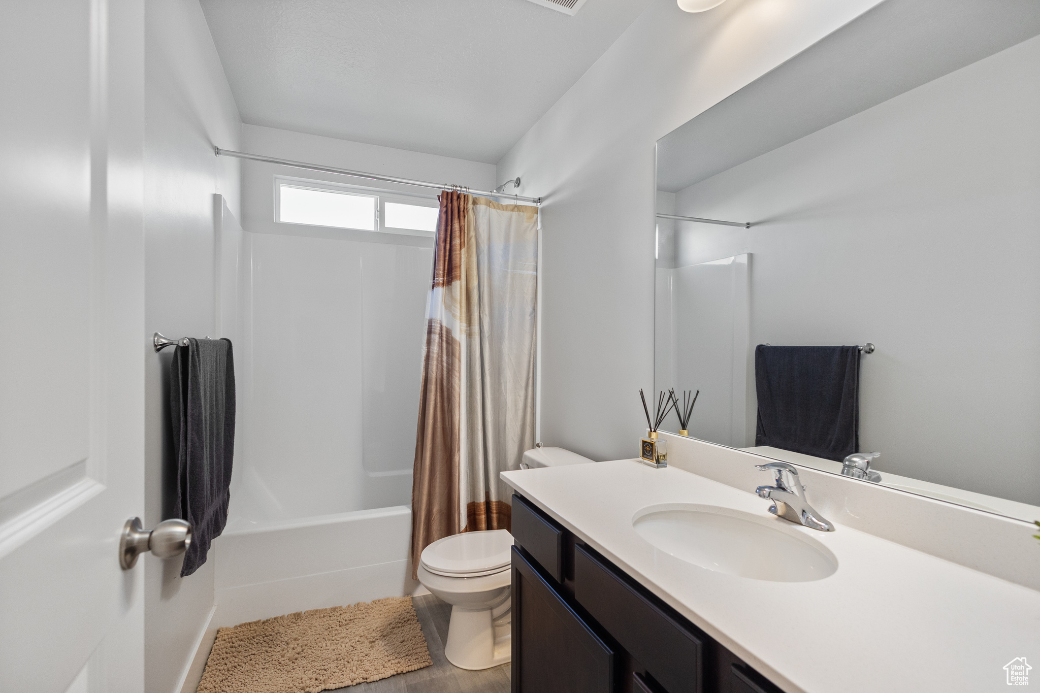 MOUNTAIN RIDGE - Residential