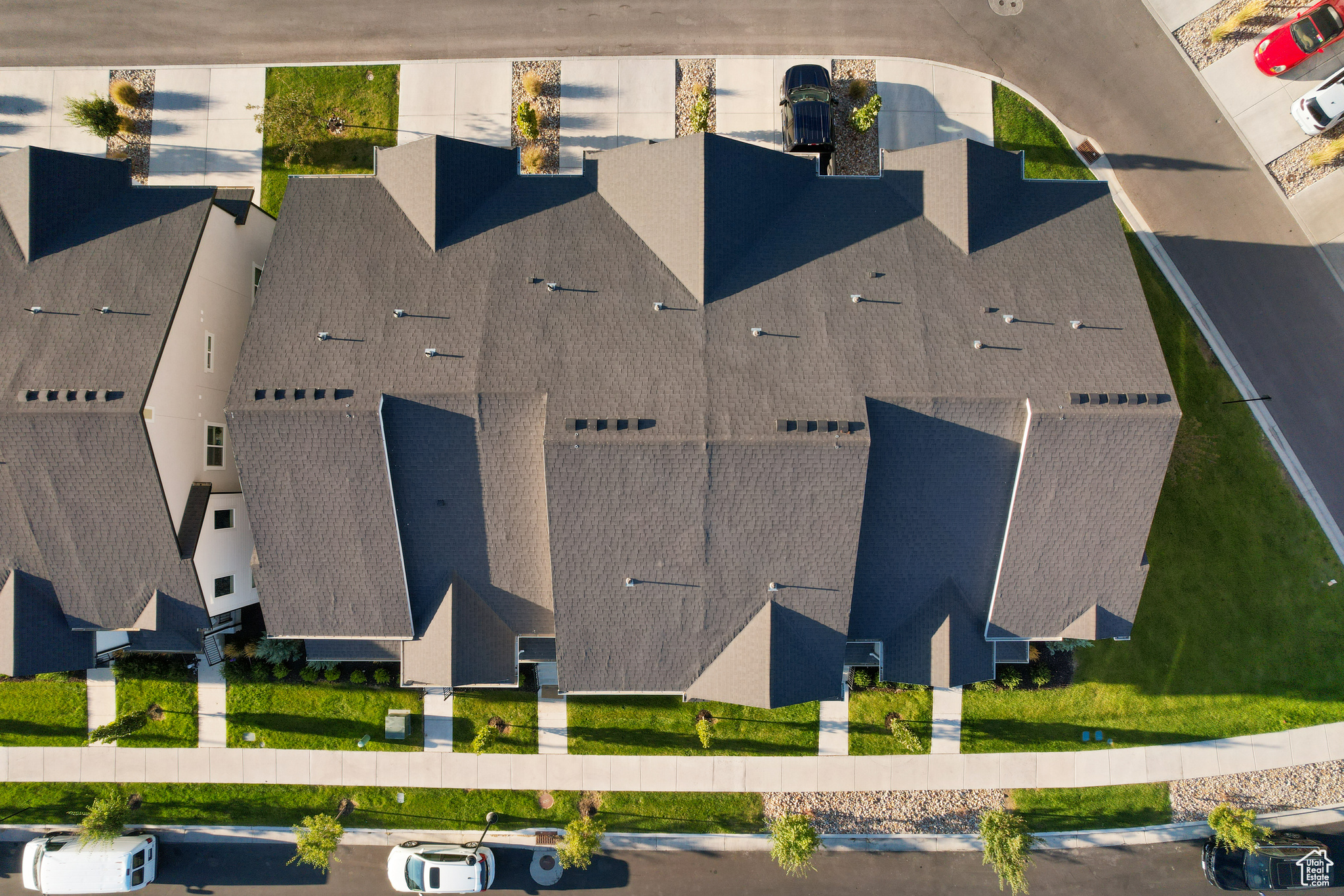 MOUNTAIN RIDGE - Residential