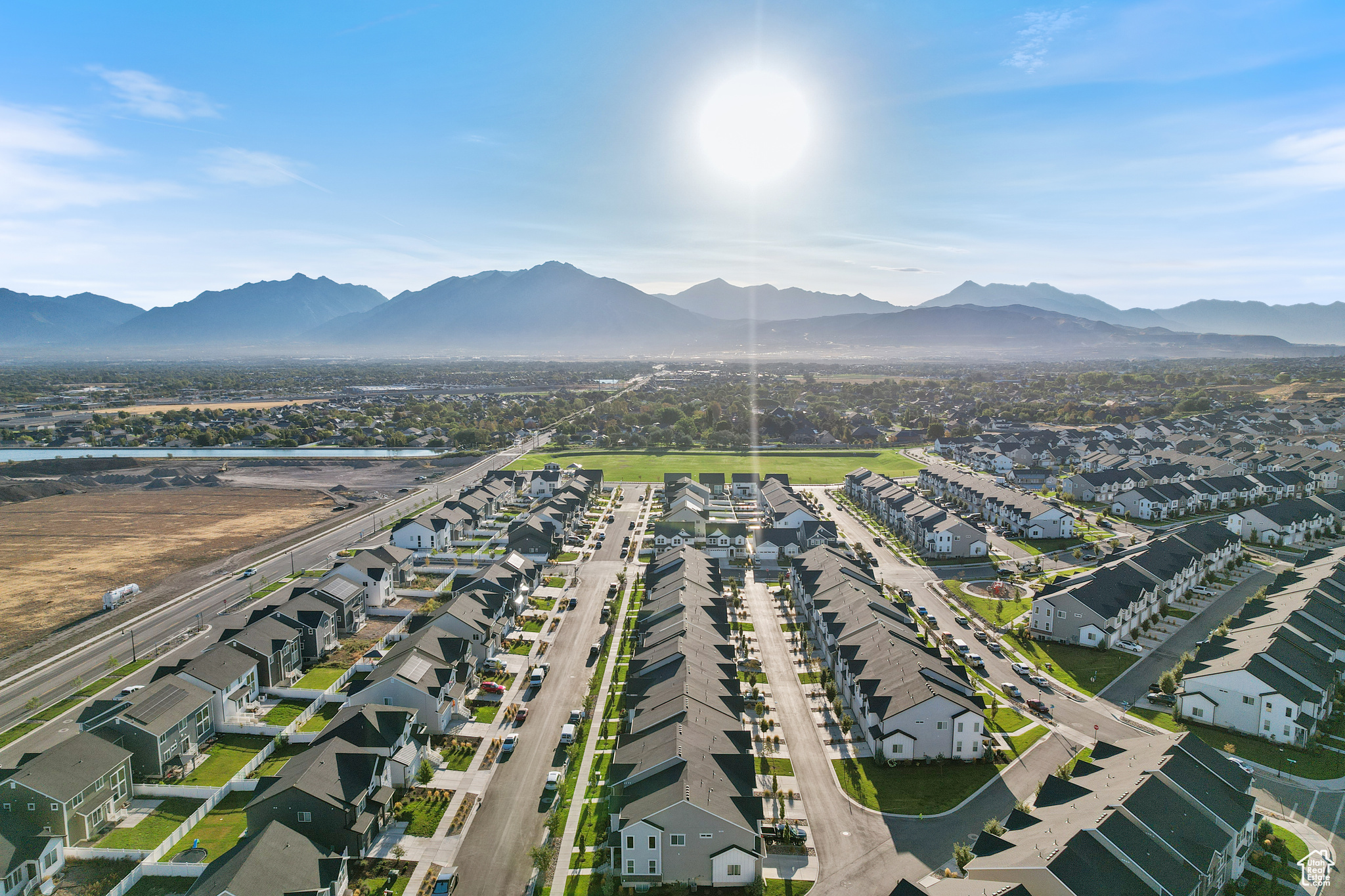 MOUNTAIN RIDGE - Residential