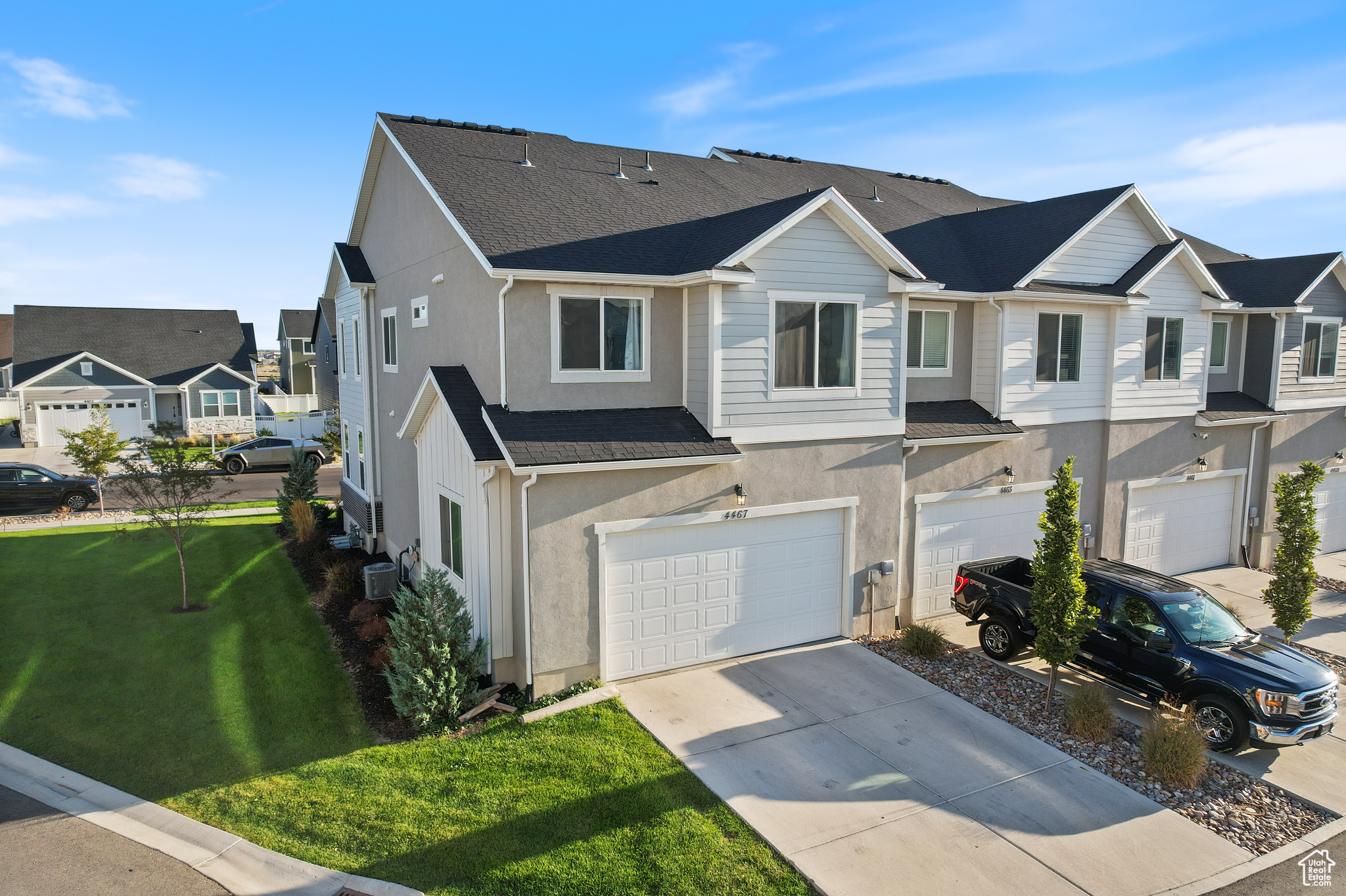 MOUNTAIN RIDGE - Residential