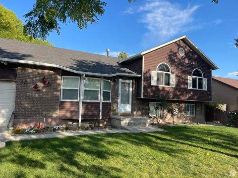Tiny photo for 6377 S FAIRWIND DRIVE Dr, Taylorsville, UT 84129 (MLS # 2111779)