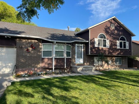 Photo of 6377 S FAIRWIND DRIVE Dr, Taylorsville, UT 84129 (MLS # 2111779)