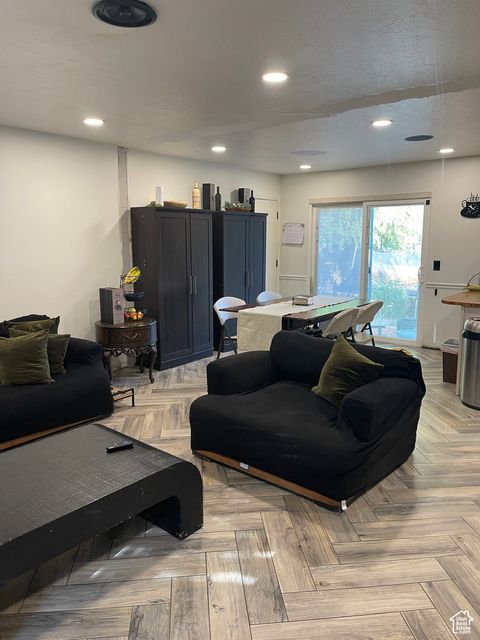 Tiny photo for 6377 S FAIRWIND DRIVE Dr, Taylorsville, UT 84129 (MLS # 2111779)