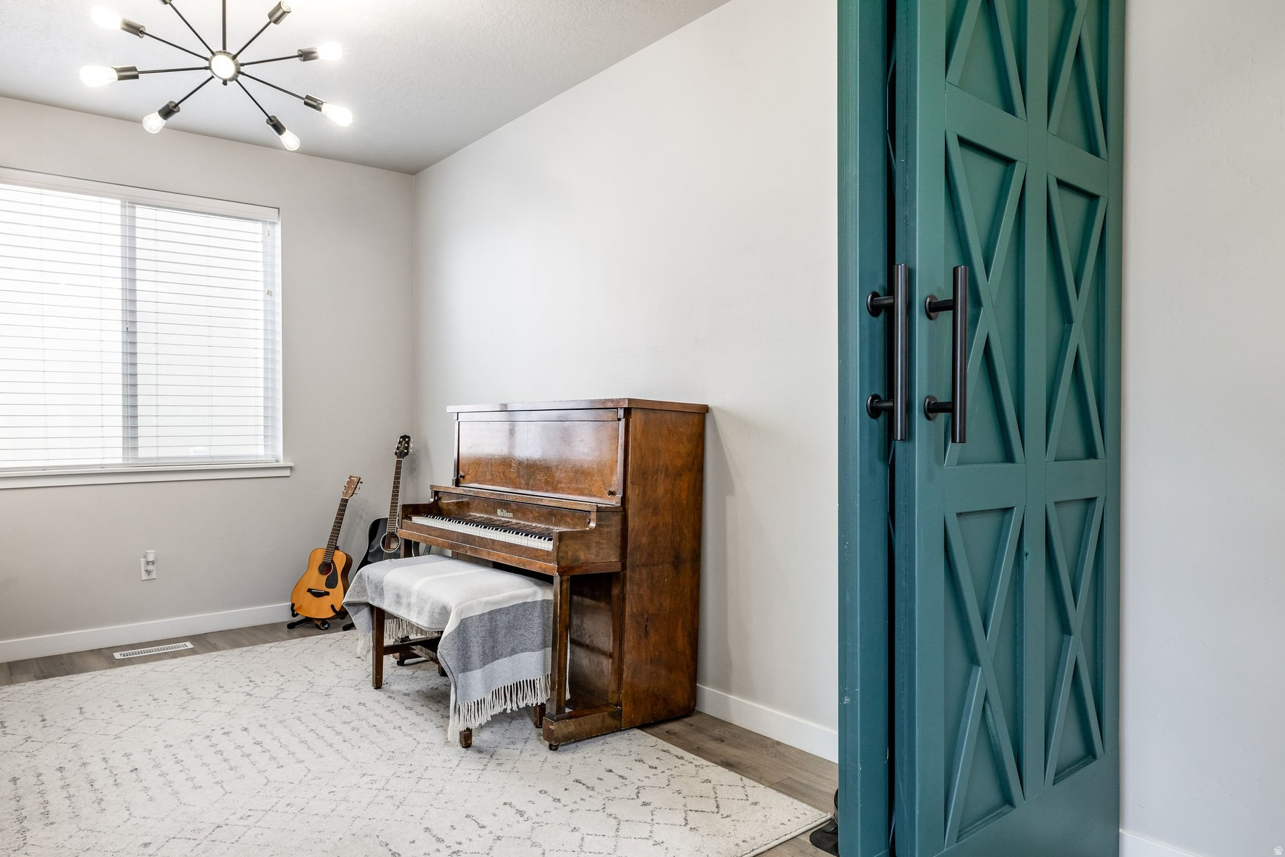 MILLER CROSSING - Residential