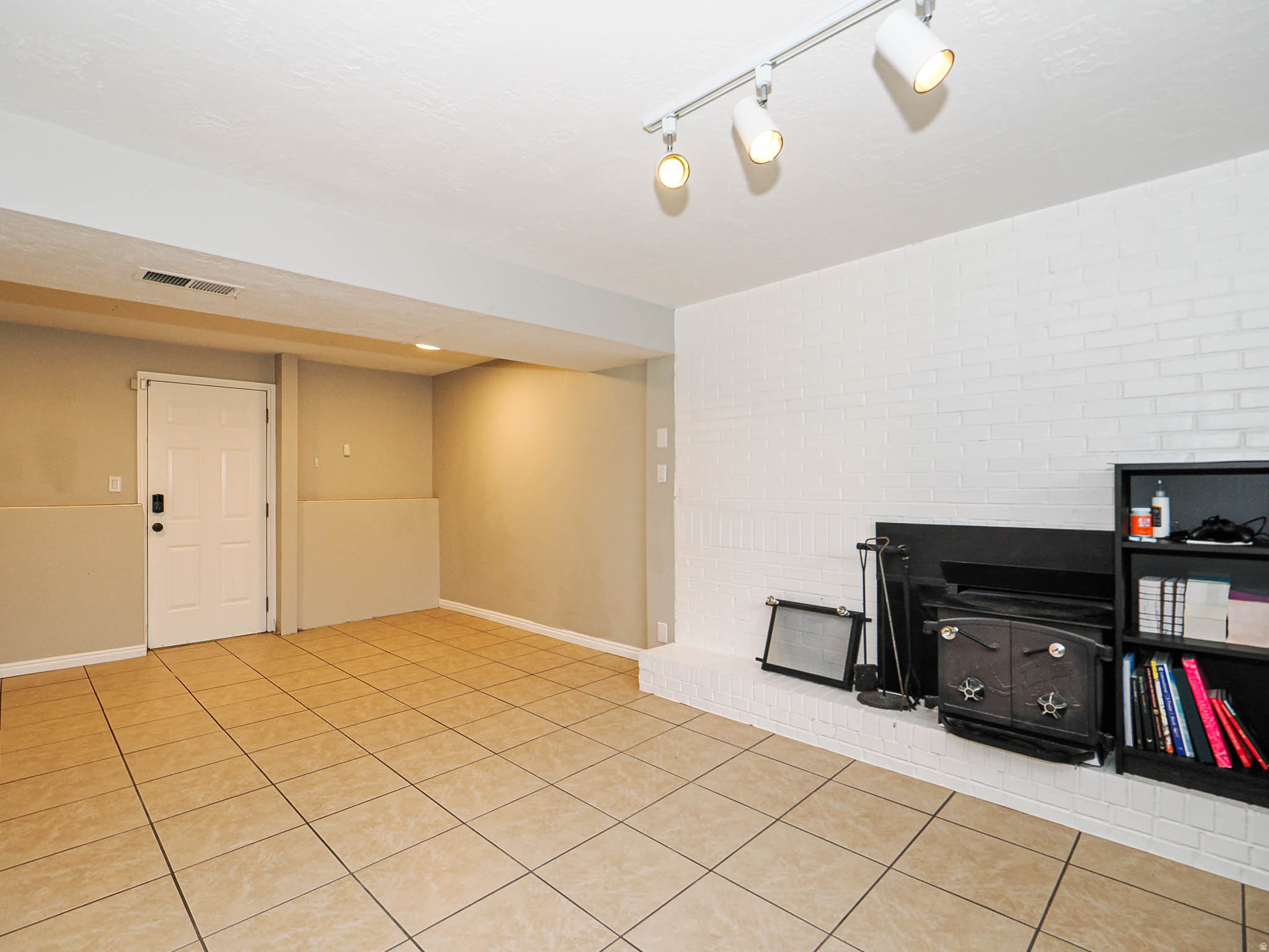 SANDY HEIGHTS SOUTH - Residential