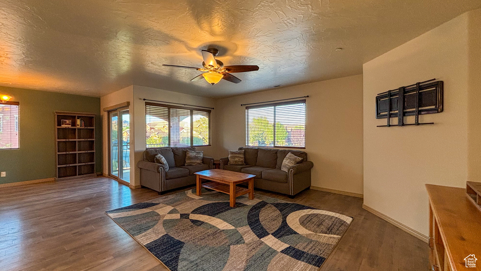 VILLAS AT SIENNA HILLS - Residential