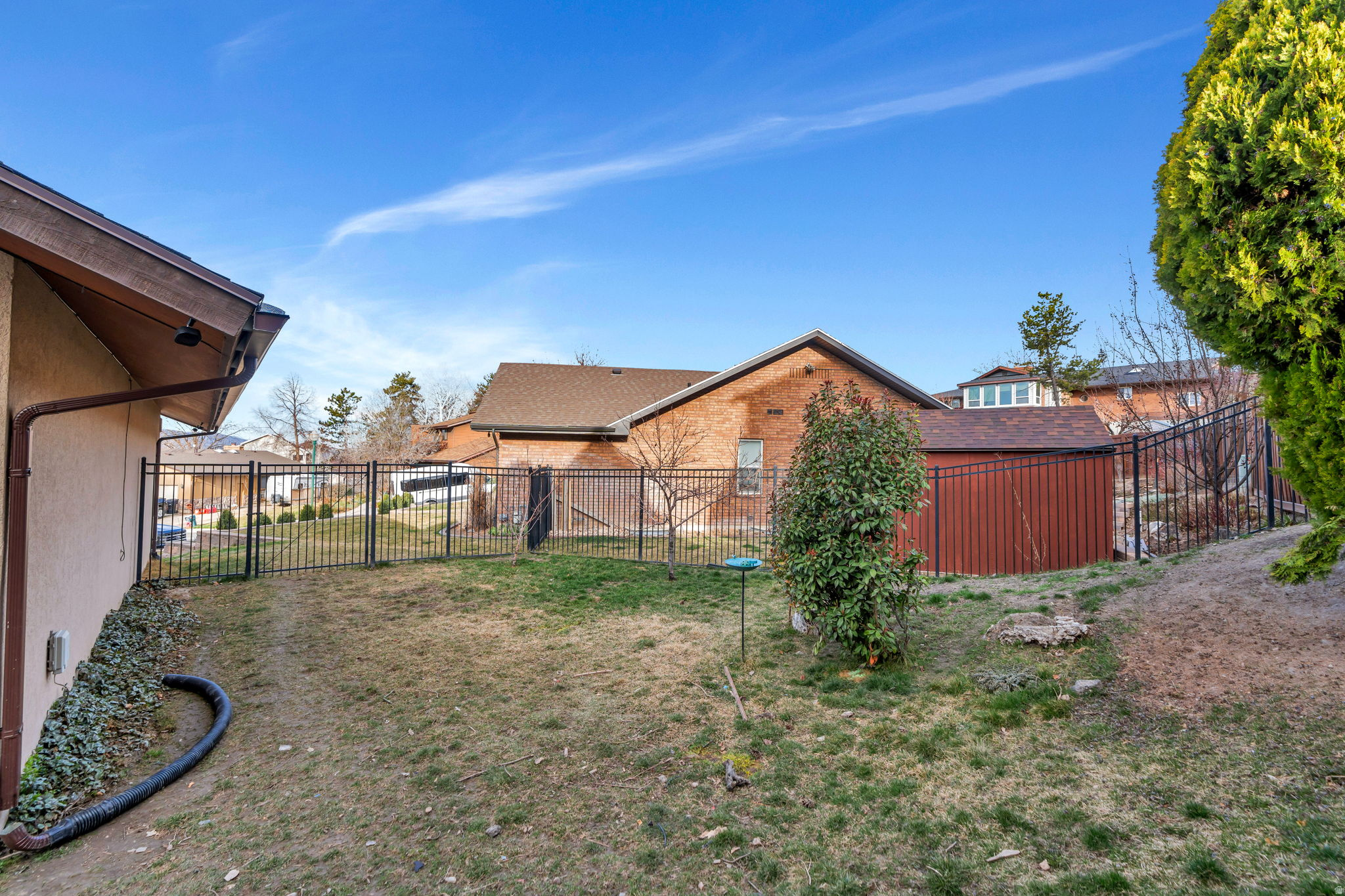 HEATHERIDGE - Residential