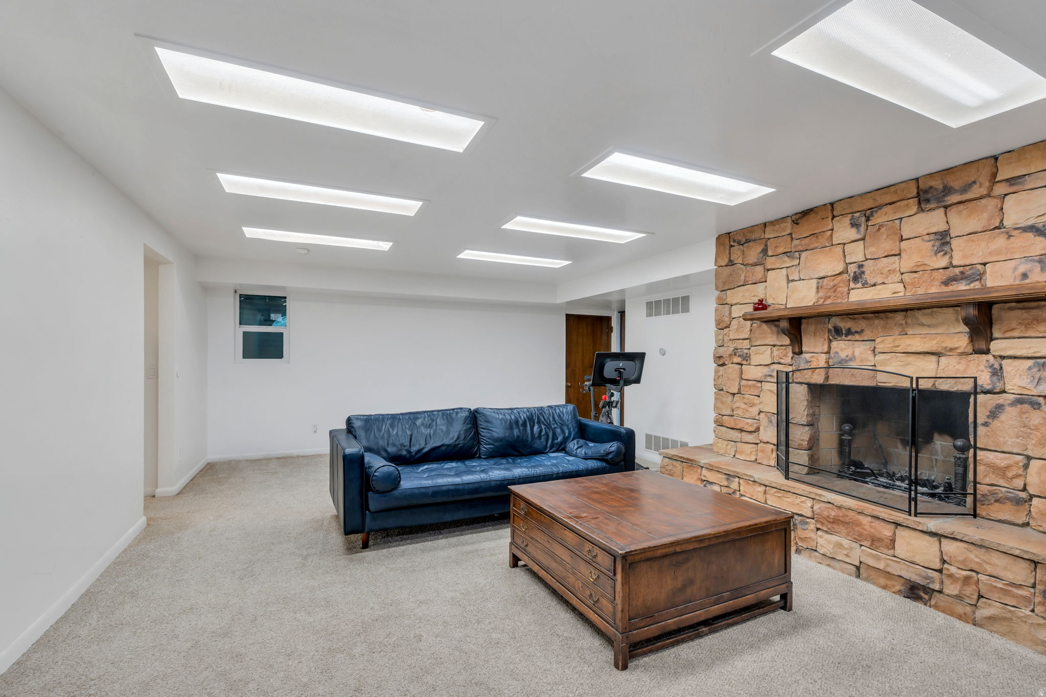 HEATHERIDGE - Residential