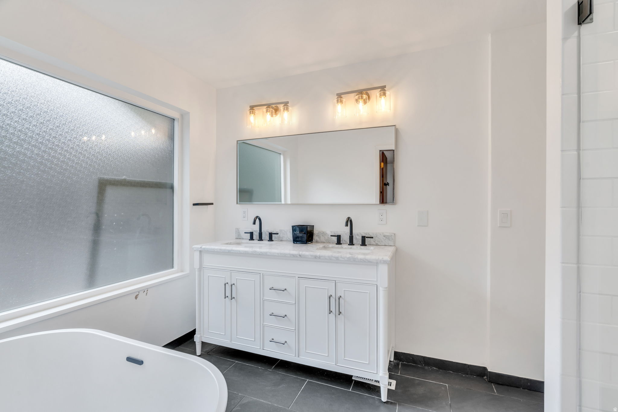 HEATHERIDGE - Residential