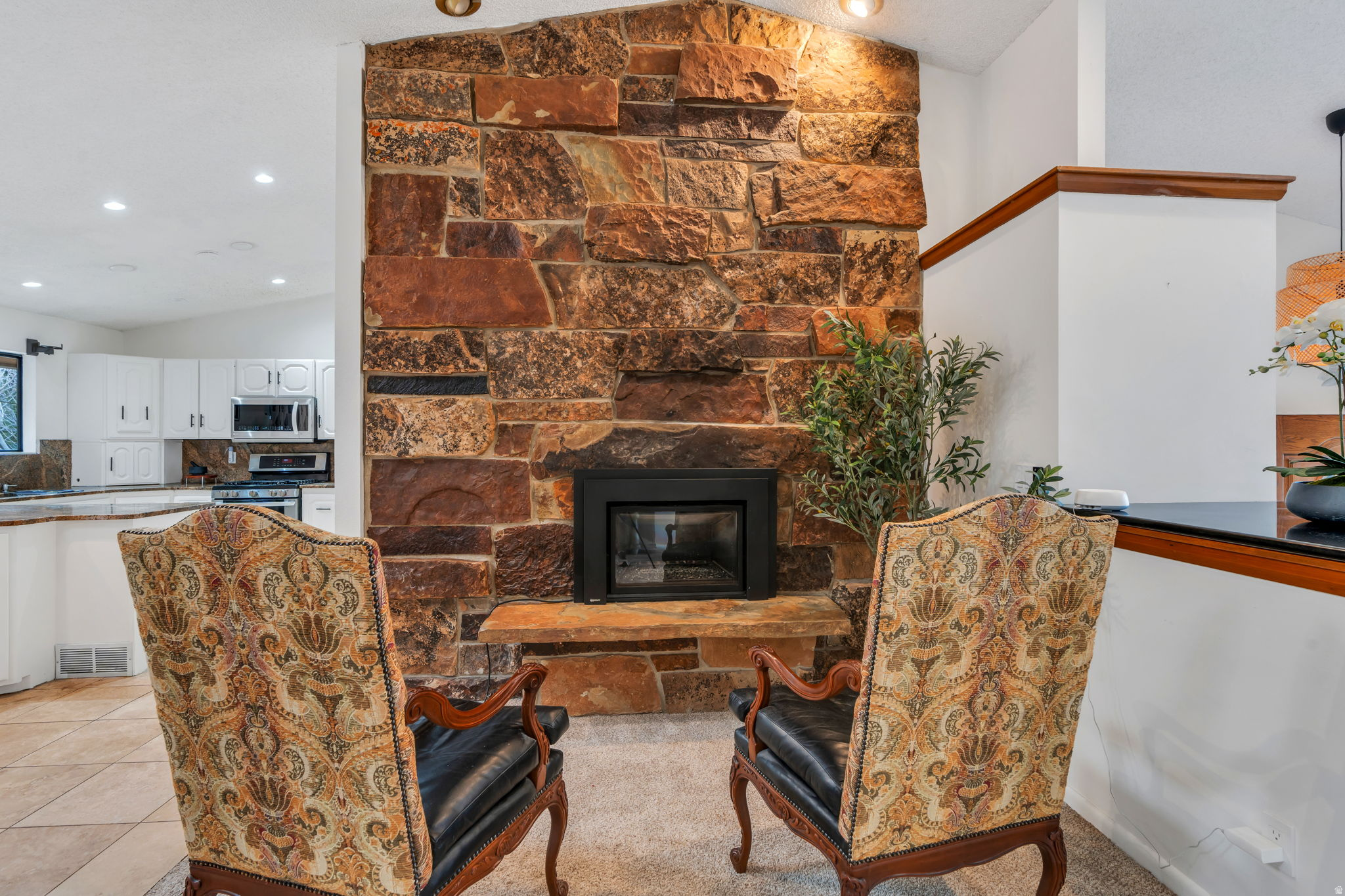 HEATHERIDGE - Residential