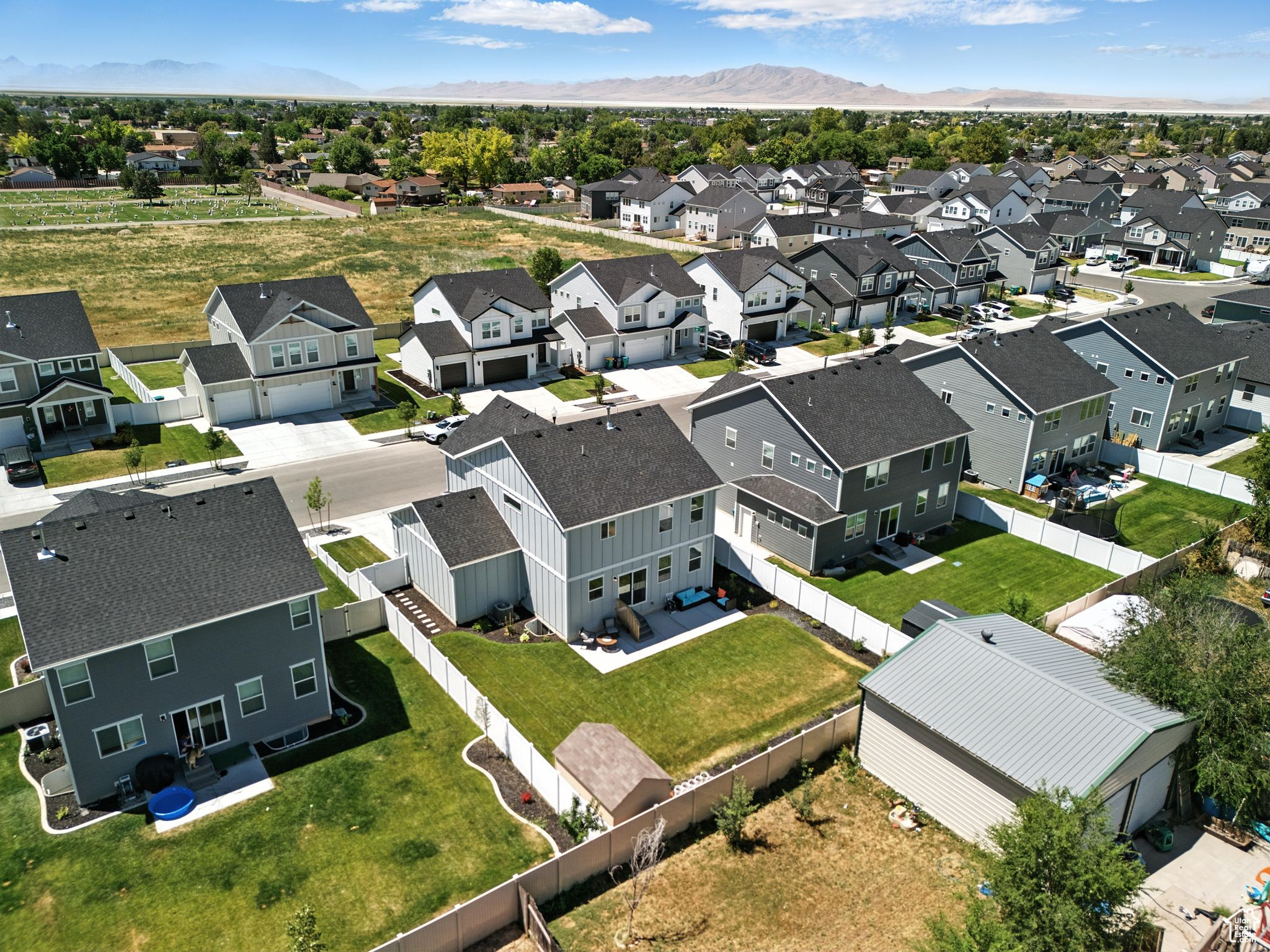 HERITAGE EAST - Residential