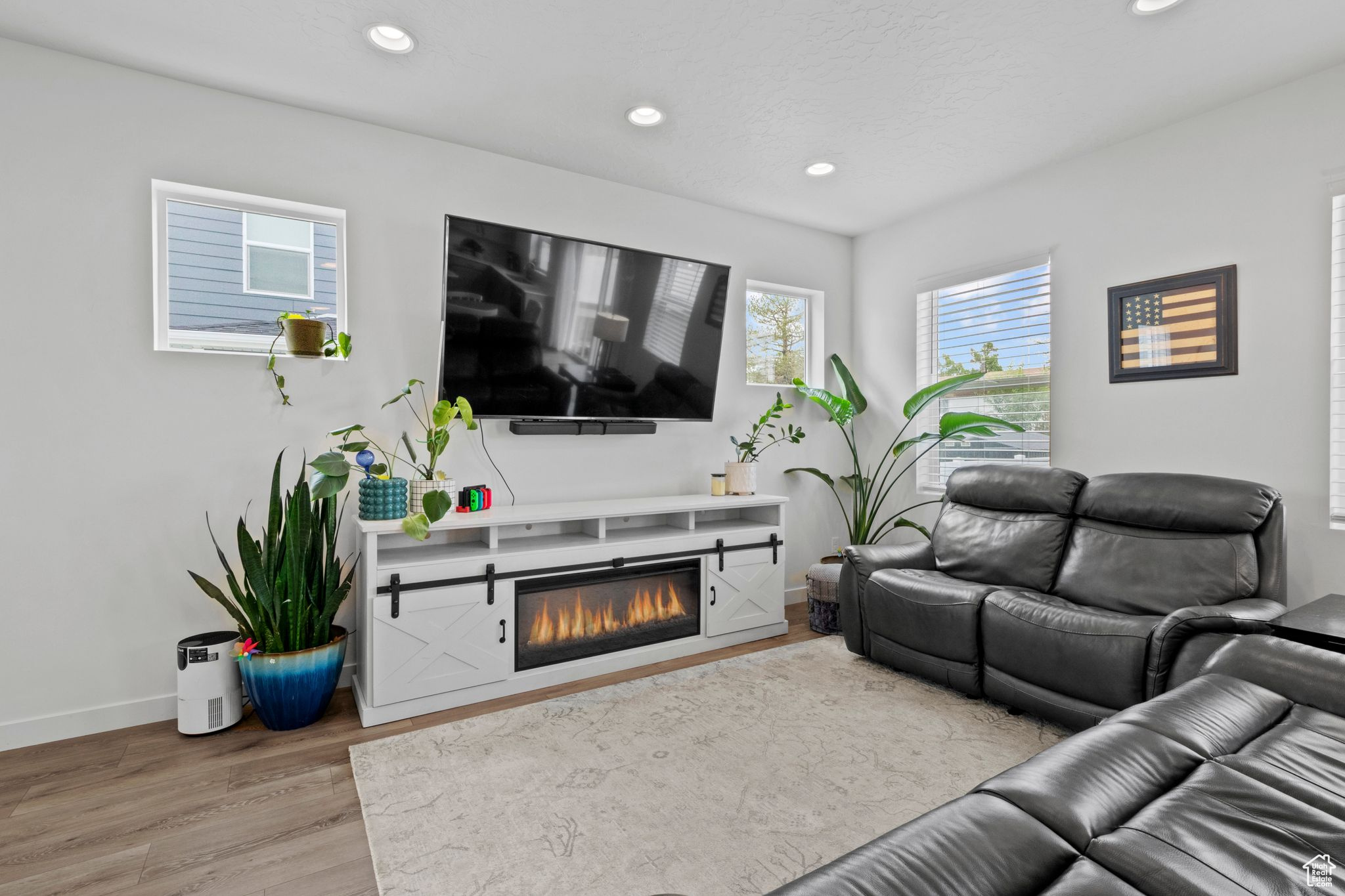 HERITAGE EAST - Residential