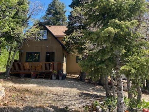 Photo of 209 PORCUPINE LOOP, Coalville, UT 84017 (MLS # 2161029)