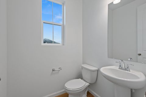 Tiny photo for 1304 E 1670 St N #907, Payson, UT 84651 (MLS # 2122513)