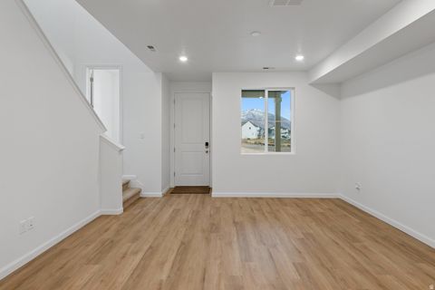 Tiny photo for 1304 E 1670 St N #907, Payson, UT 84651 (MLS # 2122513)