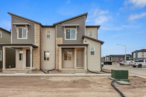 Photo of 1304 E 1670 St N #907, Payson, UT 84651 (MLS # 2122513)