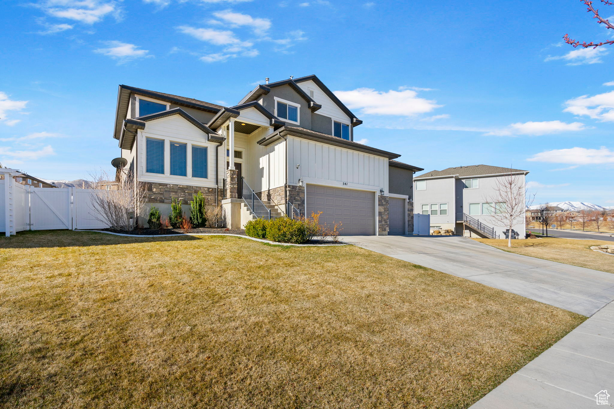 541 W Mountain Ridge Dr, Saratoga Springs, Utah image 3
