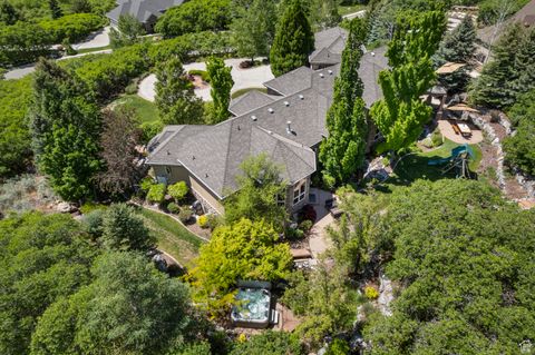 Tiny photo for 76 N BALD MOUNTAIN DR, Alpine, UT 84004 (MLS # 2088694)