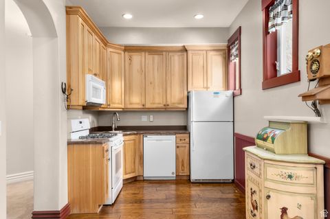 Tiny photo for 76 N BALD MOUNTAIN DR, Alpine, UT 84004 (MLS # 2088694)