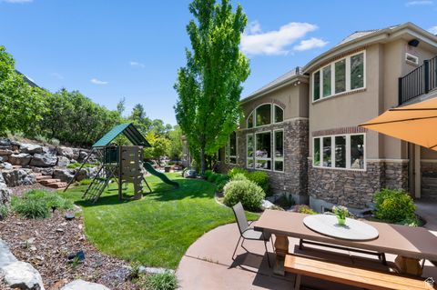 Tiny photo for 76 N BALD MOUNTAIN DR, Alpine, UT 84004 (MLS # 2088694)