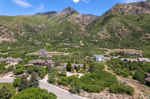 Tiny photo for 76 N BALD MOUNTAIN DR, Alpine, UT 84004 (MLS # 2088694)