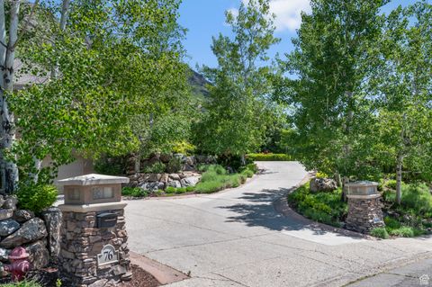 Tiny photo for 76 N BALD MOUNTAIN DR, Alpine, UT 84004 (MLS # 2088694)
