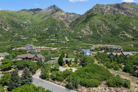 Tiny photo for 76 N BALD MOUNTAIN DR, Alpine, UT 84004 (MLS # 2088694)