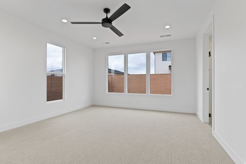 Tiny photo for 3118 S 4800 W, Hurricane, UT 84737 (MLS # 2125875)