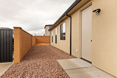 Tiny photo for 3118 S 4800 W, Hurricane, UT 84737 (MLS # 2125875)