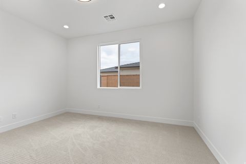 Tiny photo for 3118 S 4800 W, Hurricane, UT 84737 (MLS # 2125875)