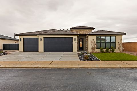 Photo of 3118 S 4800 W, Hurricane, UT 84737 (MLS # 2125875)