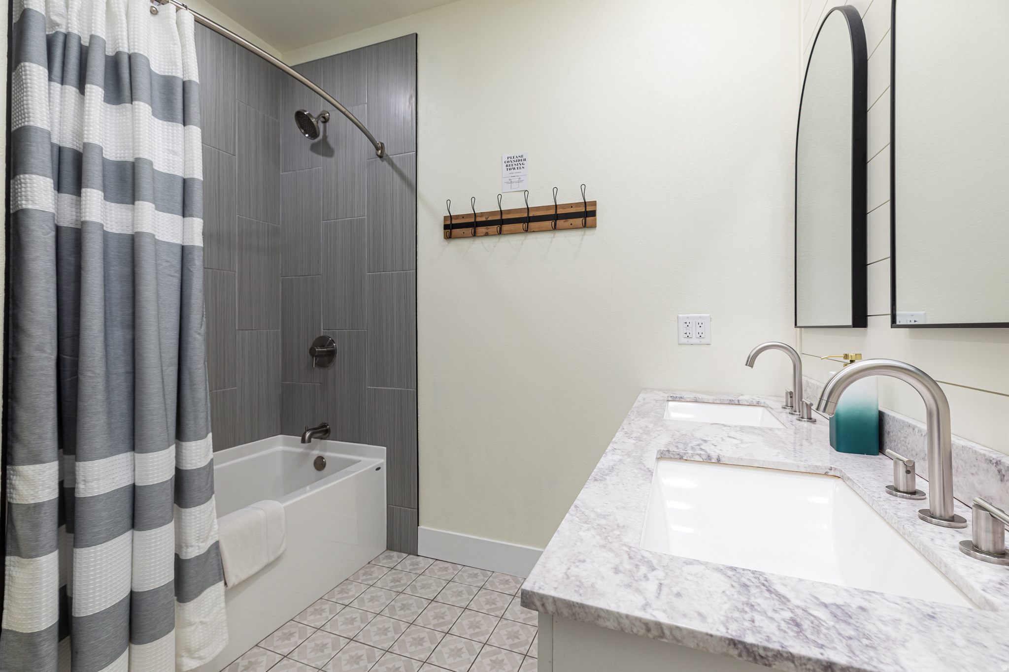 PLUM TREE ESTATES SUBDIVISION - Residential